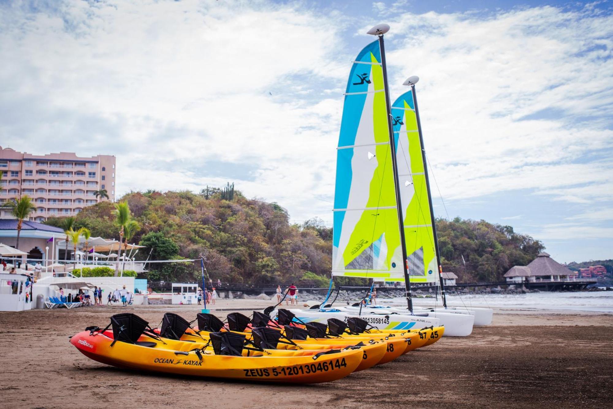 Azul Ixtapa Grand All Inclusive Suites - Spa & Convention Center Екстер'єр фото